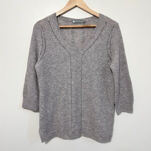 InCashmere Gray Sweater Size Medium